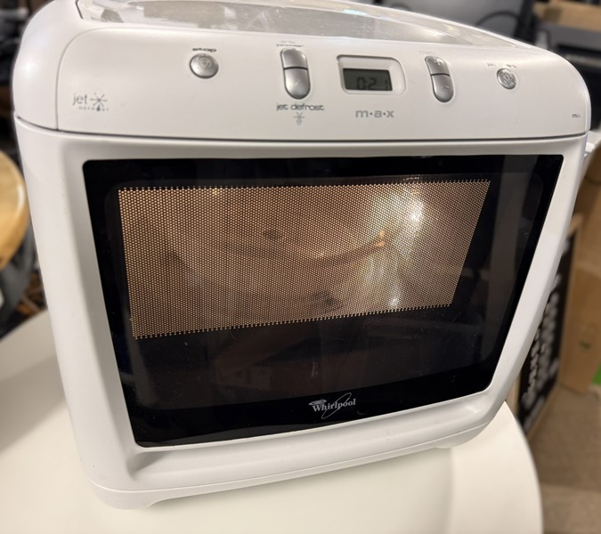 Microugn, Whirlpool m24