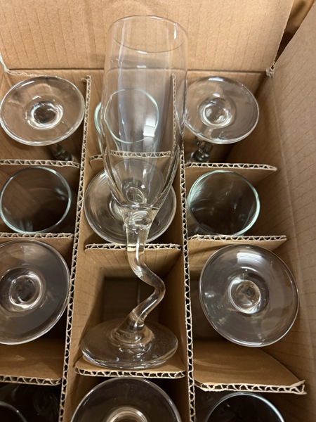 Parti, 24 st Champagneglas, Libbey, 2 kartonger