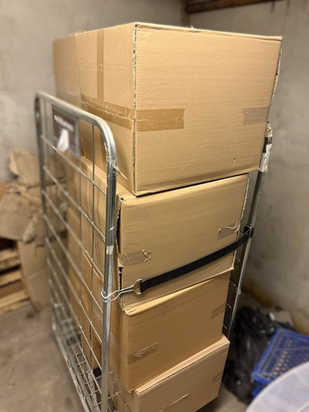 Parti, 8.000 munskydd