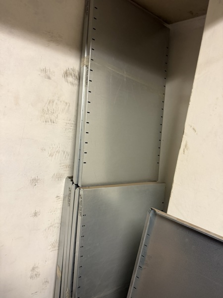 Parti, Lagerhylla metall, 2 sektioner