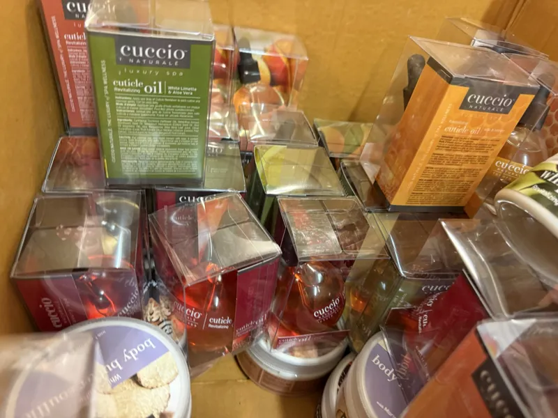 Stort Parti, Cuticle Oil, Body Butter, Cuccio