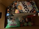 Parti, Varor, godis mm, 4 kartong, bäst-före, passerat