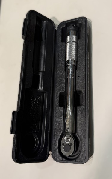 Momentnyckel, Bike Hand YC 617