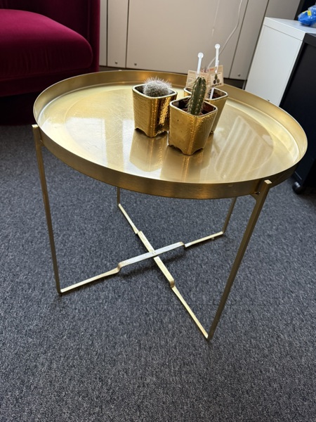 Soffbord, metall, runt