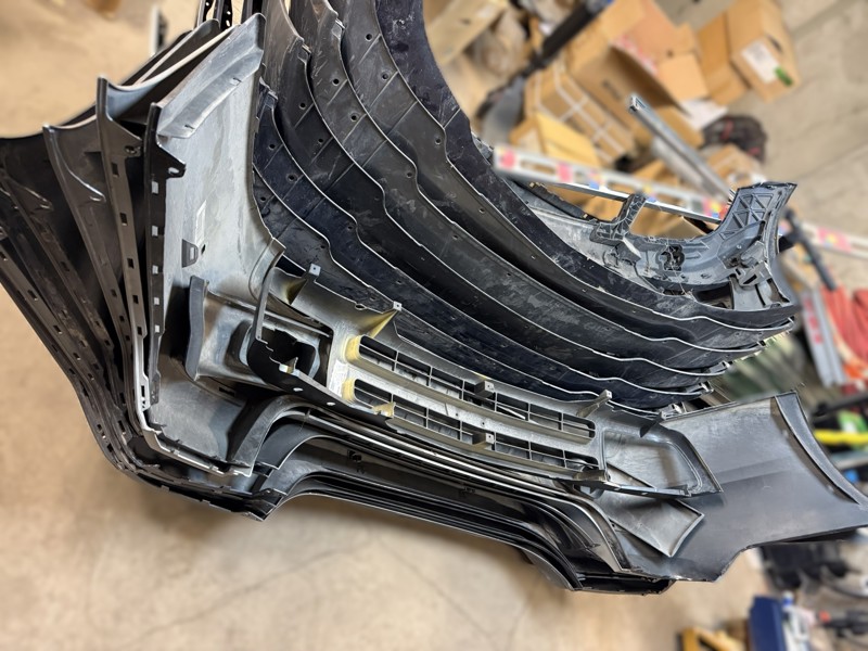 Parti, Stötfångardelar MB