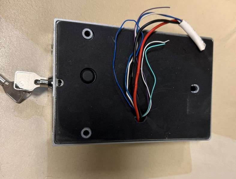 Kodlås, dosa, Bewator