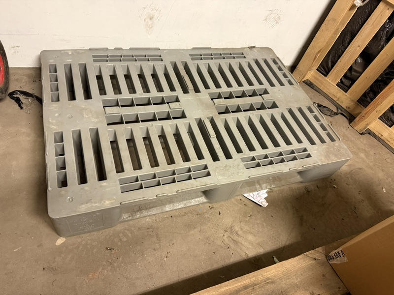 Miljöpall/ plastpall Herzebrocker