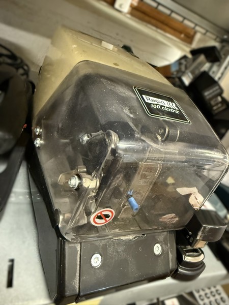 Elektrisk Häftmaskin Rapid 100